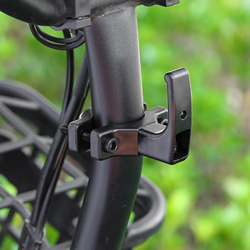Hooks Motorcycle Helmet Access - Motorcycle Gear Bag のレビューと価格